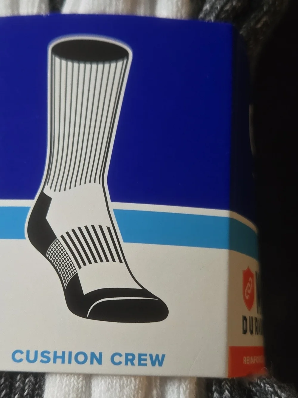 Gildan Men's Cushion Crew Athletic Socks - Gray & White